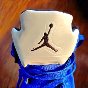 Jordans 9.5